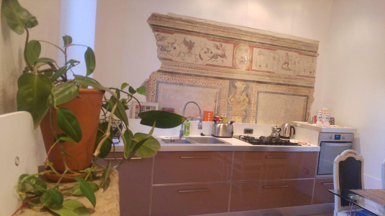 Accademia Deluxe Apartment Bergamo Bagian luar foto